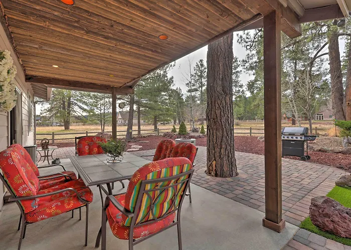 Arizona W/ Patio, Fire Pit & Gas Grill Holiday home Williams