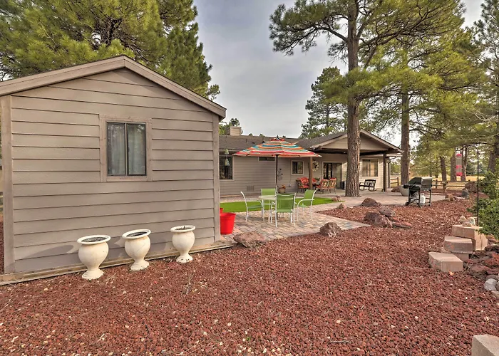 Arizona W/ Patio, Fire Pit & Gas Grill Holiday home Williams